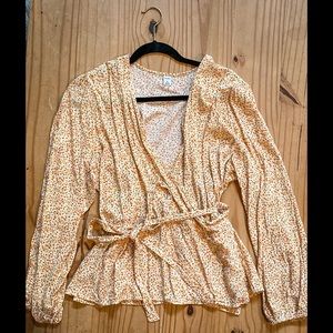 Peasant Sleeve Wrap Top from Old Navy, size XL